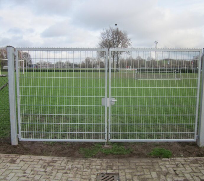 Hek dubbel poorten Dubbele poorten hekwerk